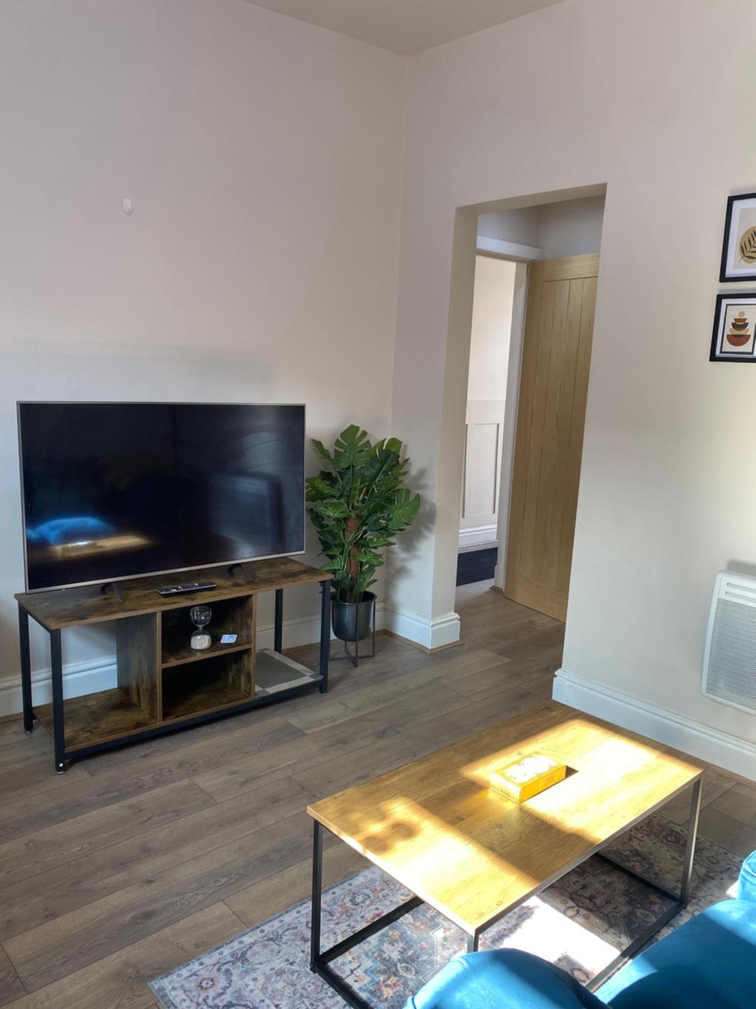 Beautiful Flat - Great Location - Perfect For Long Manchester